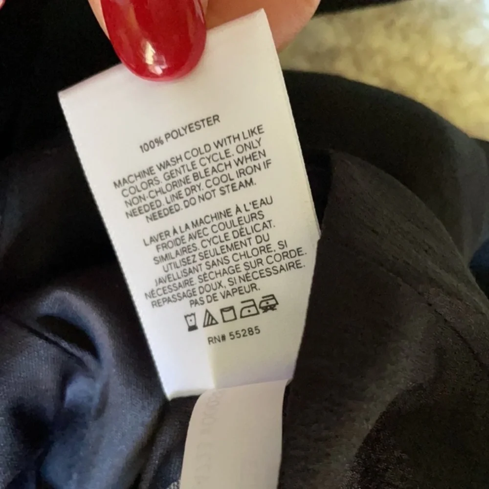 🌹NWT EXPRESS SIZE XS BLACK DRESS - Picture 8 of 10